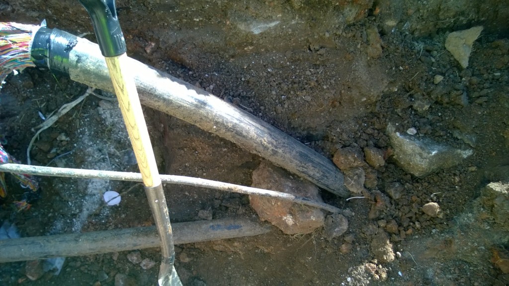 Content image for when making emergency repairs to a damaged cable