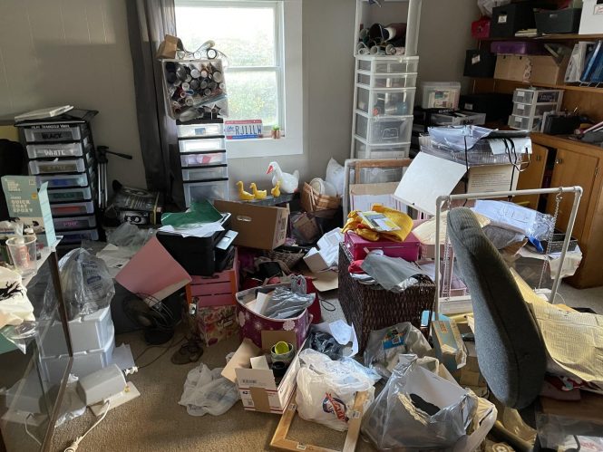 Featured image for Clutter Chaos: Organizing for a Clean and Visually Appealing Space